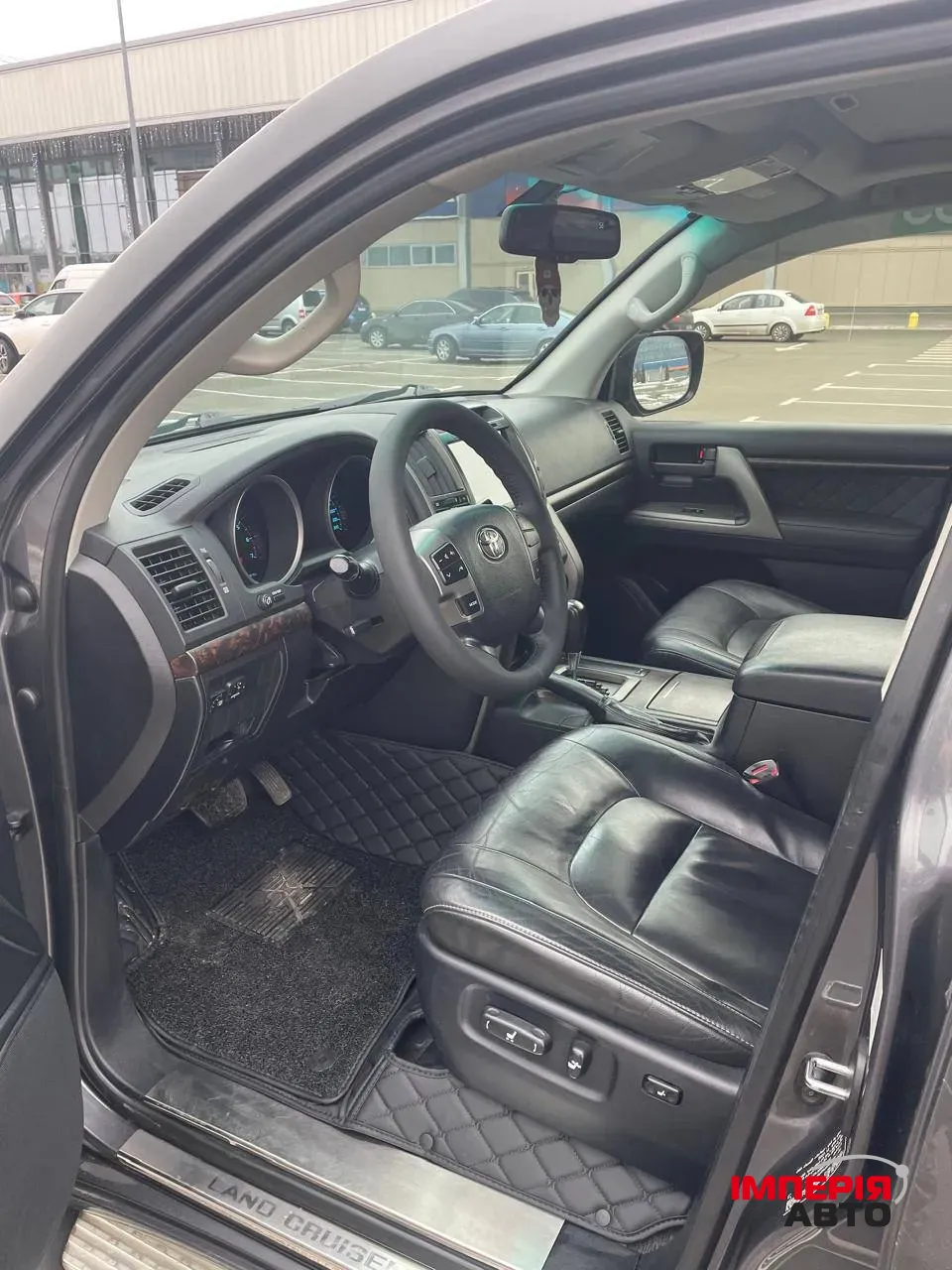 Toyota Land Cruiser - фото 10