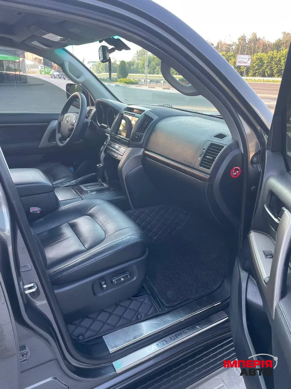 Toyota Land Cruiser - фото 13