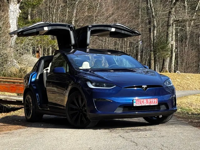 Tesla Model X - фото 4