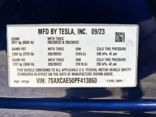 Tesla Model X - фото 2