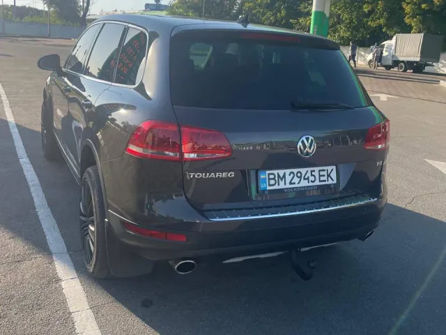Volkswagen Touareg - фото 4