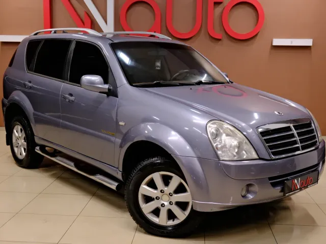 SsangYong Rexton - фото 4