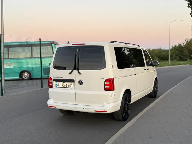 Volkswagen Transporter - фото 4