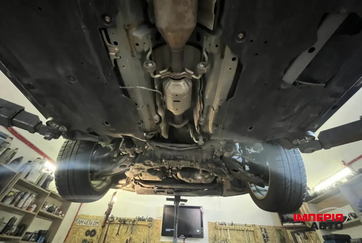 Mazda 6 - фото 13