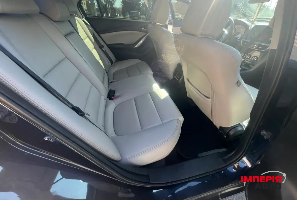 Mazda 6 - фото 8