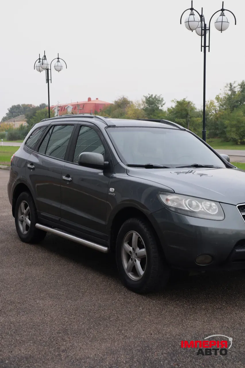 Hyundai Santa Fe - фото 3