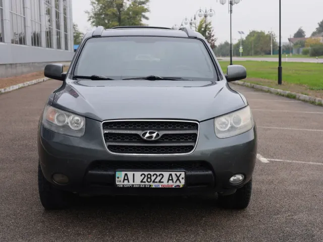 Hyundai Santa Fe - фото 4