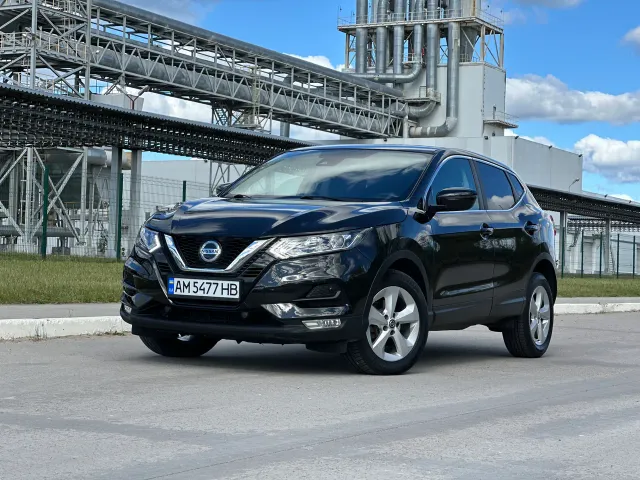 Nissan Qashqai - фото 1