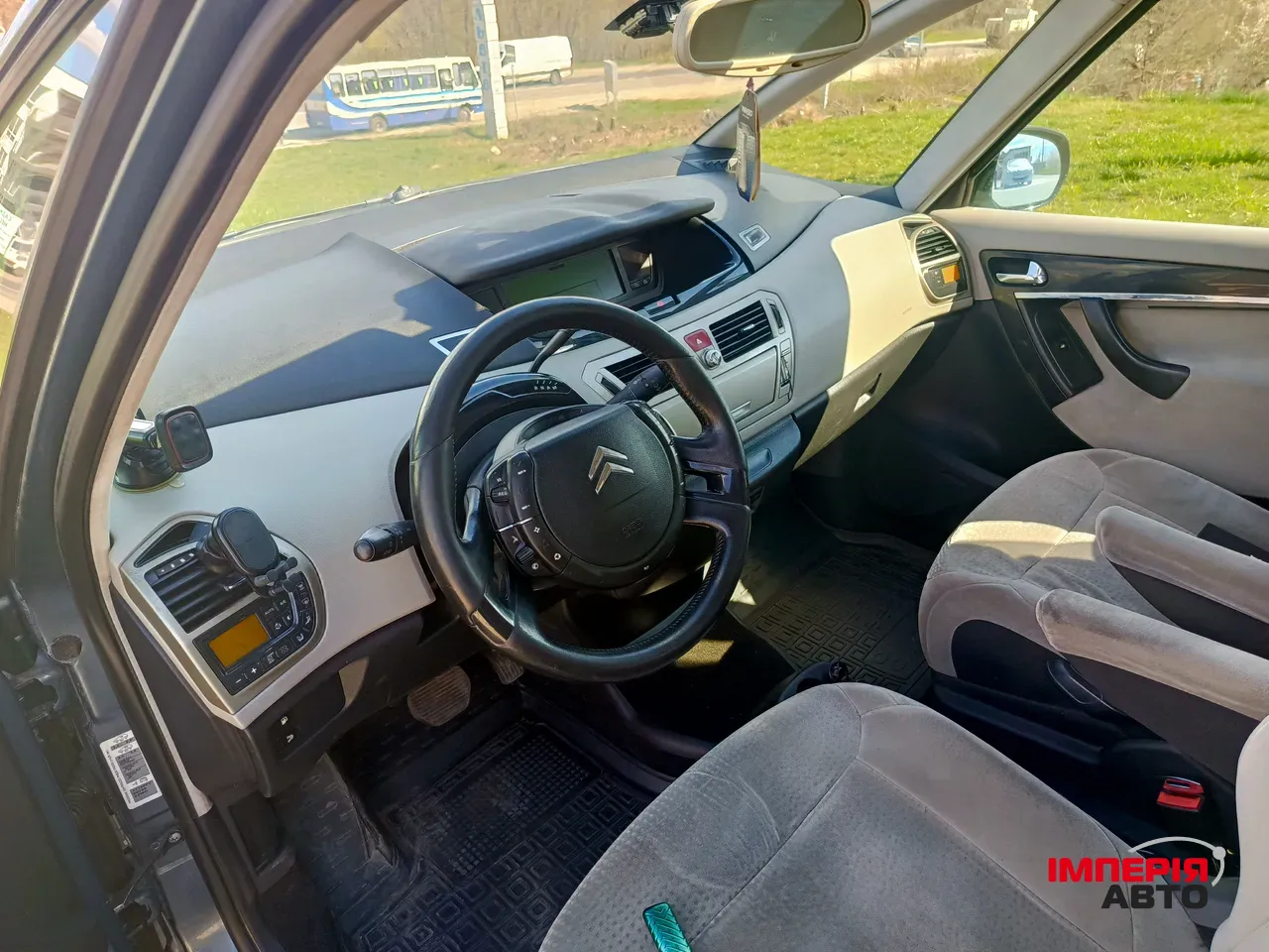 Citroen C4 Picasso - фото 15