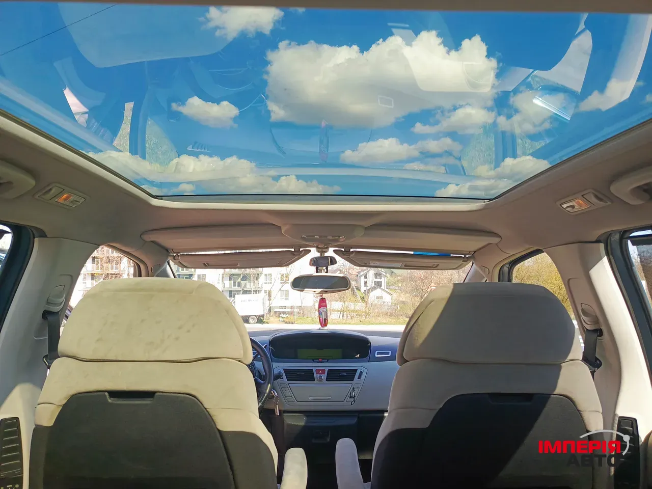 Citroen C4 Picasso - фото 14