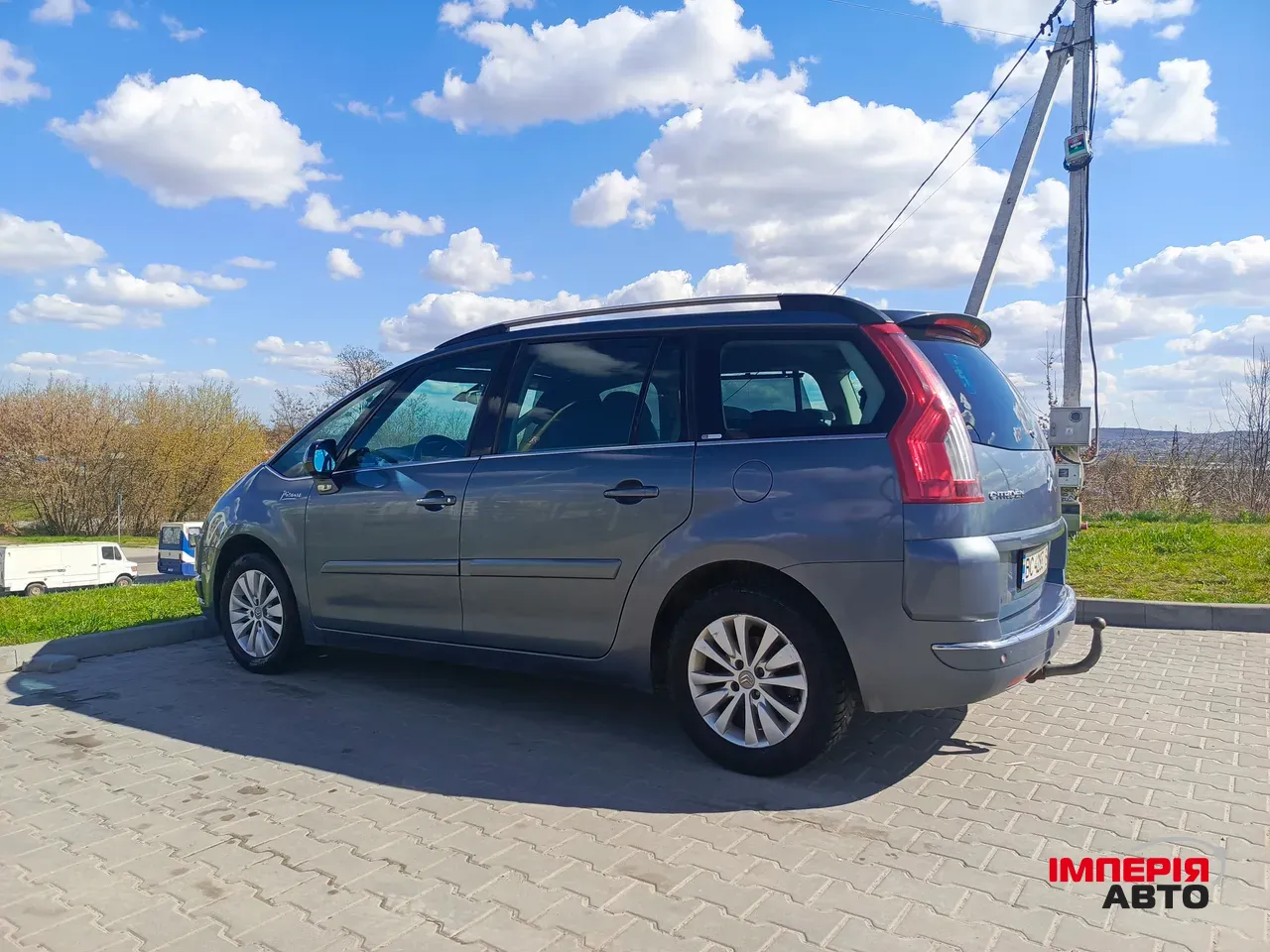 Citroen C4 Picasso - фото 11