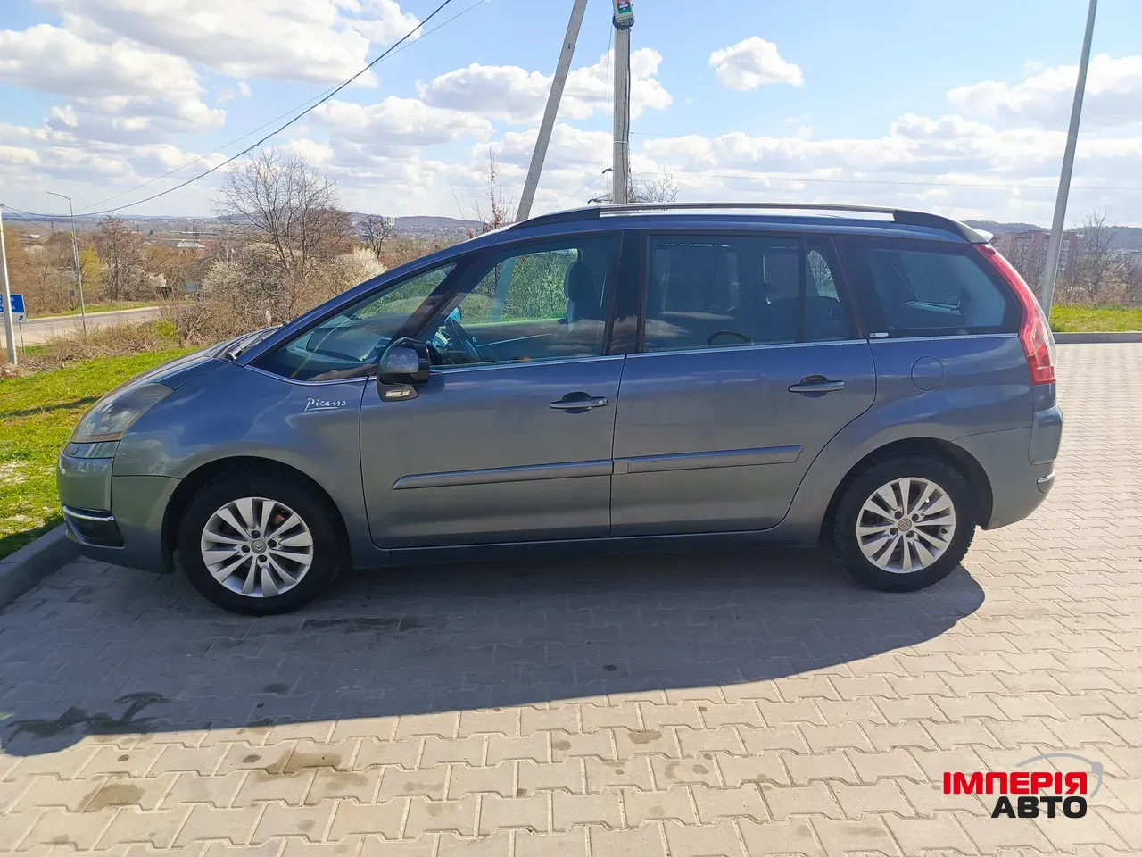 Citroen C4 Picasso - фото 1