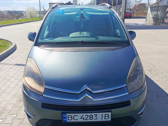 Citroen C4 Picasso - фото 4