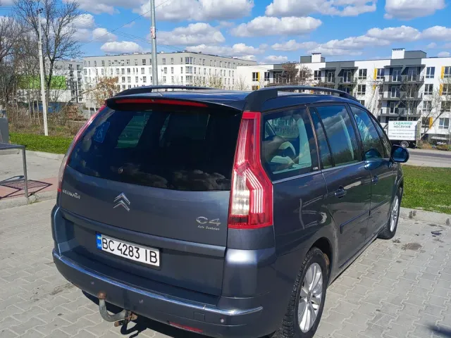 Citroen C4 Picasso - фото 5