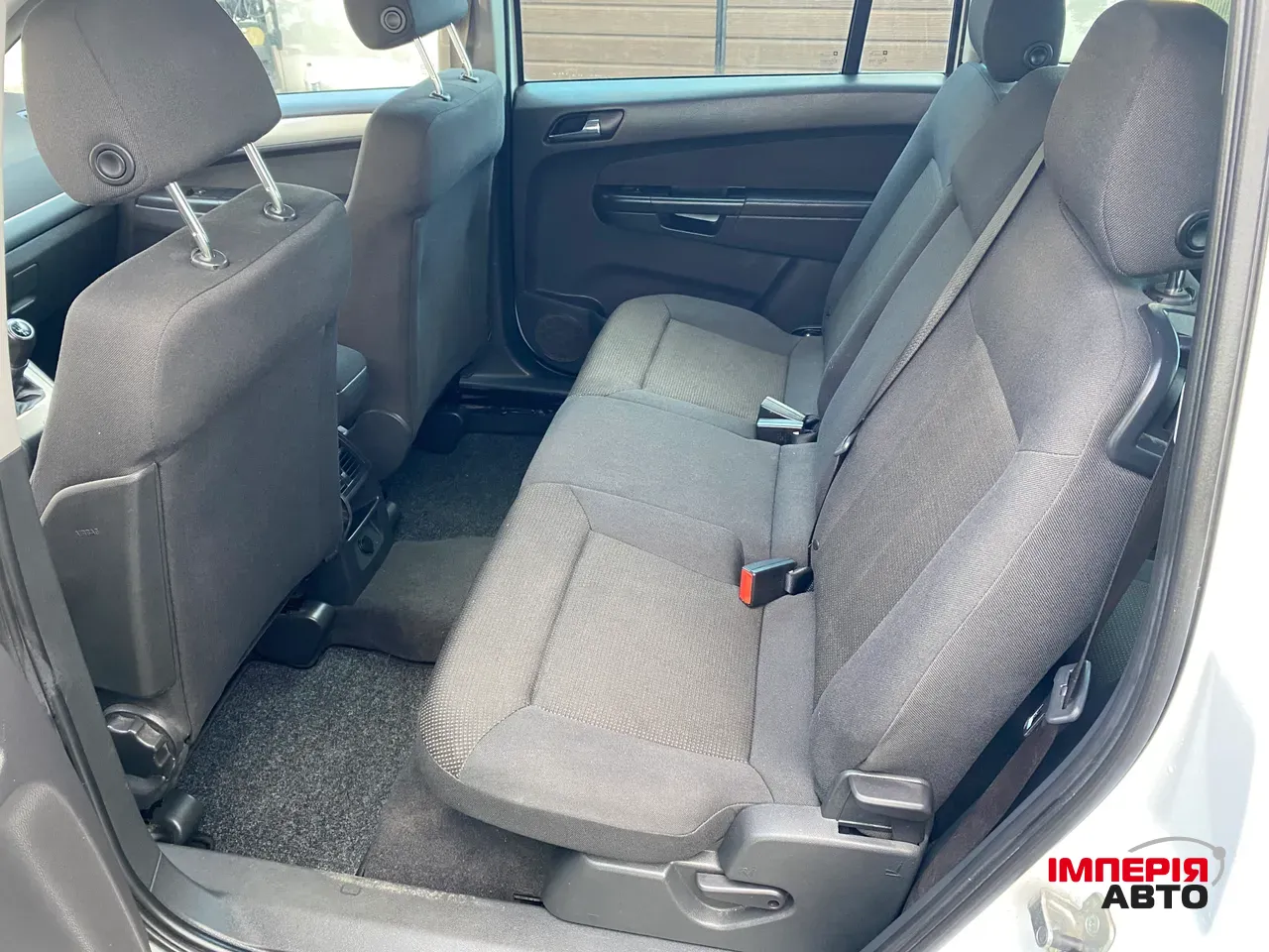 Opel Zafira - фото 29