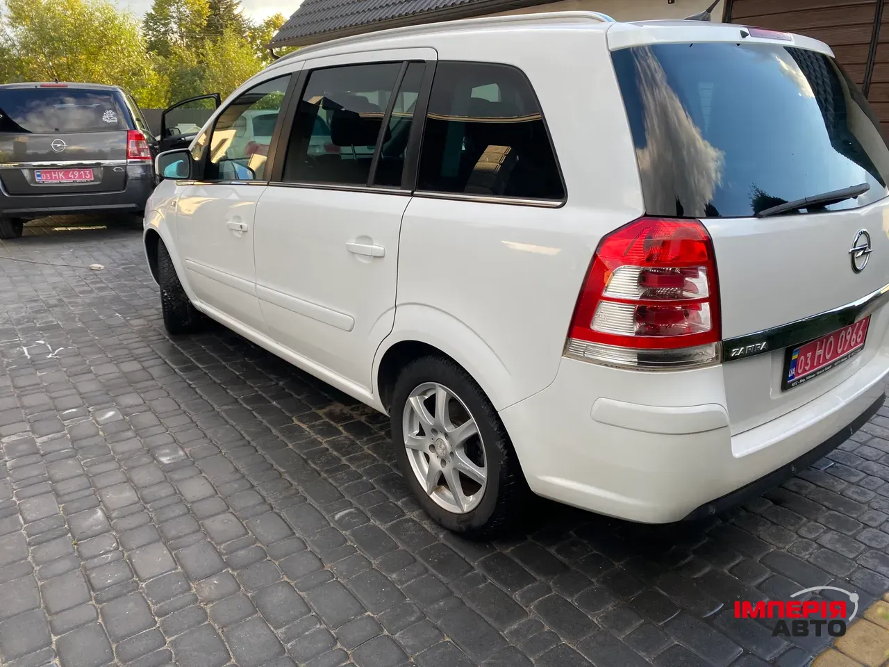 Opel Zafira - фото 18