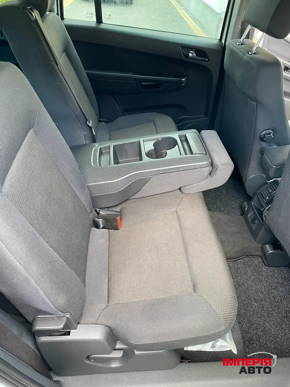 Opel Zafira - фото 45