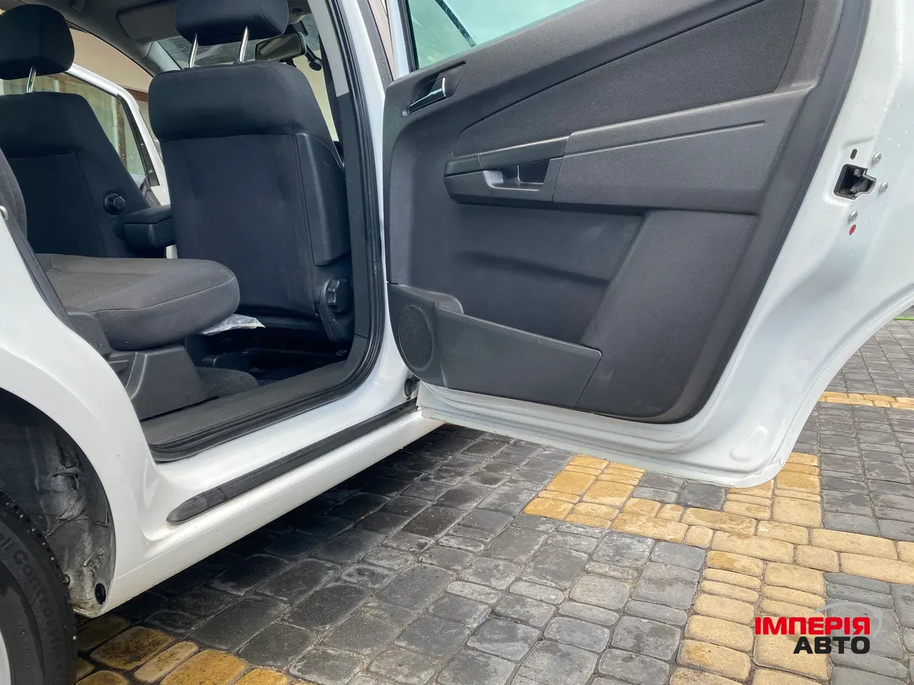 Opel Zafira - фото 38