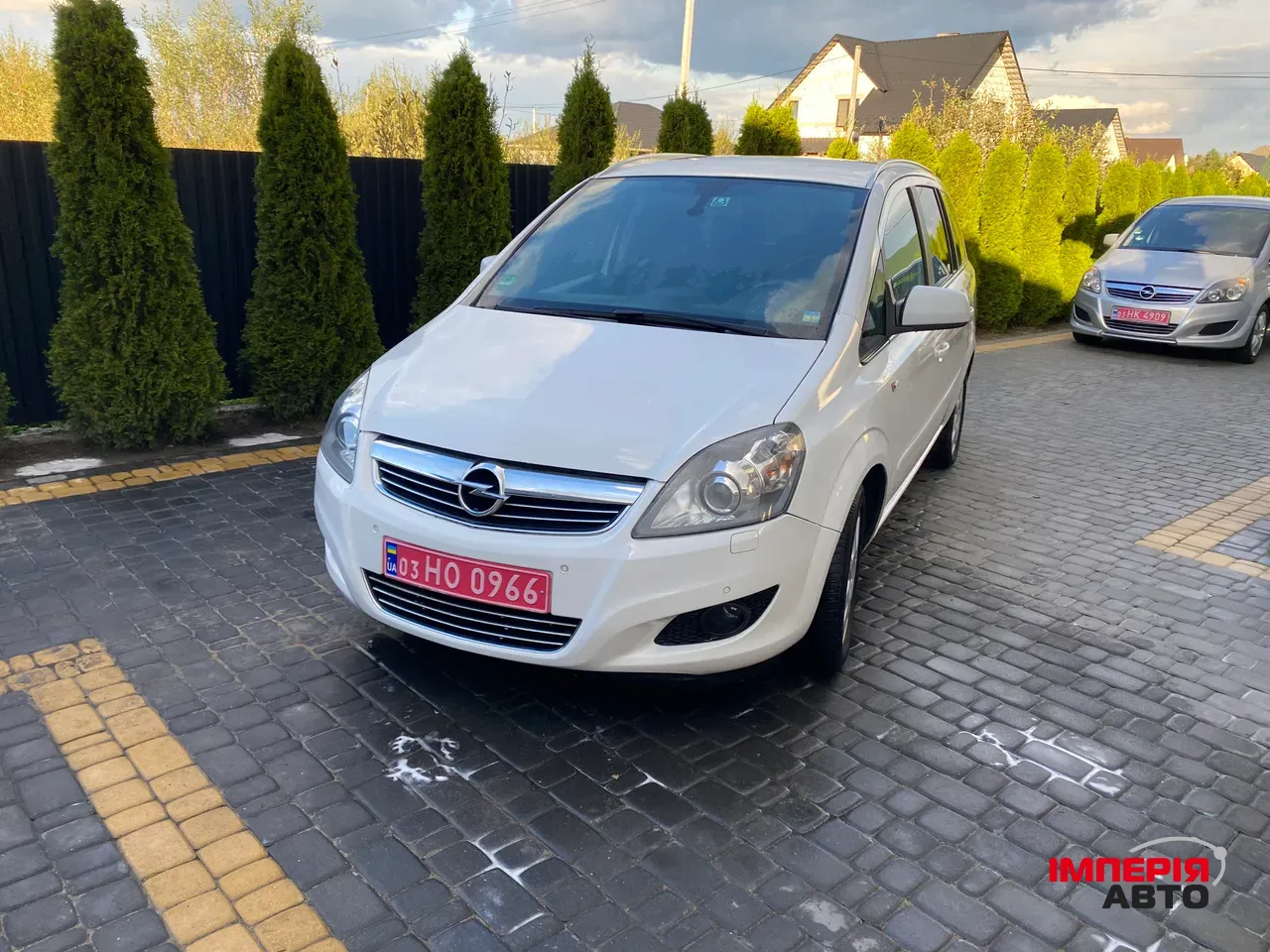 Opel Zafira - фото 6