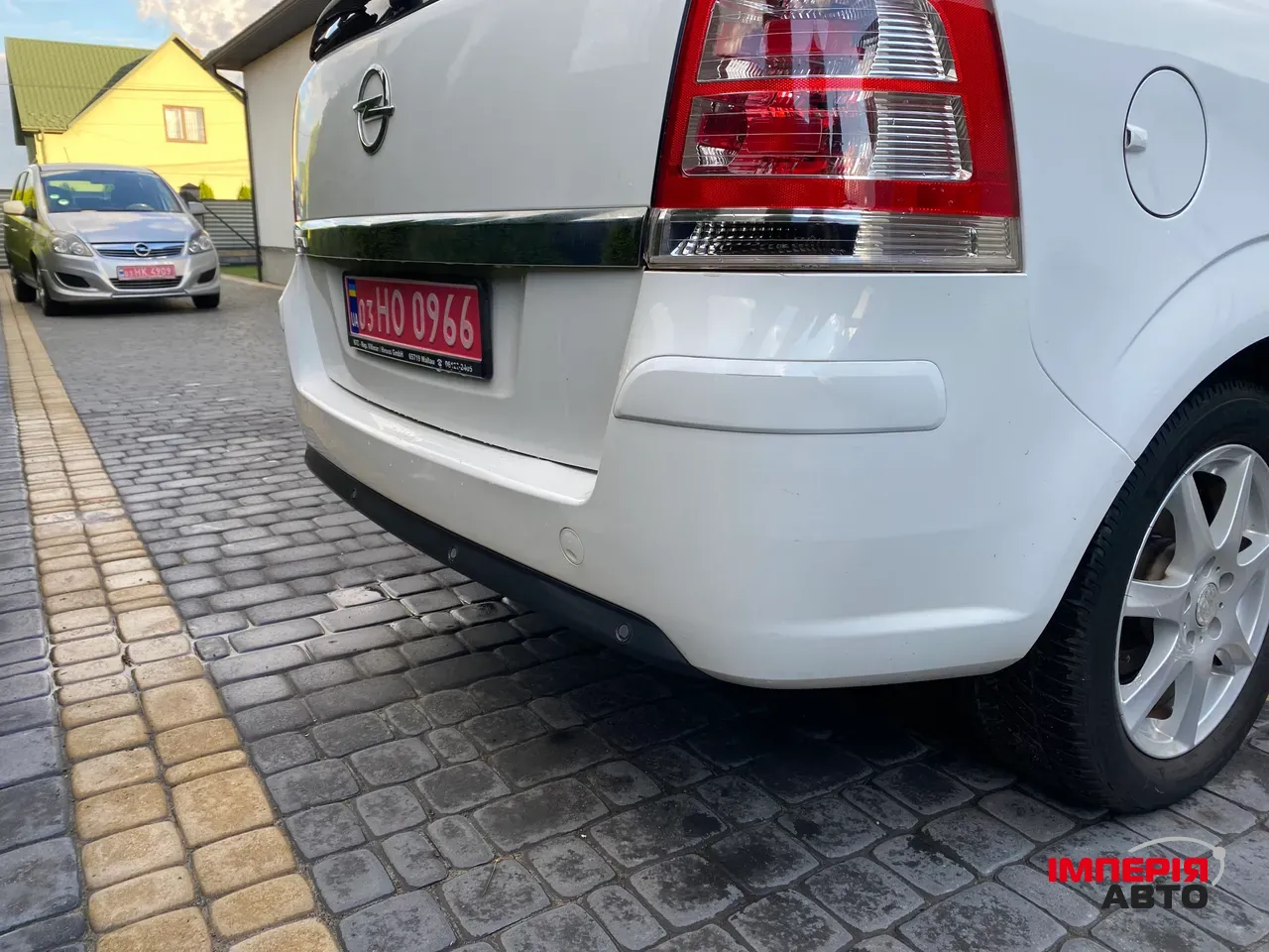 Opel Zafira - фото 21