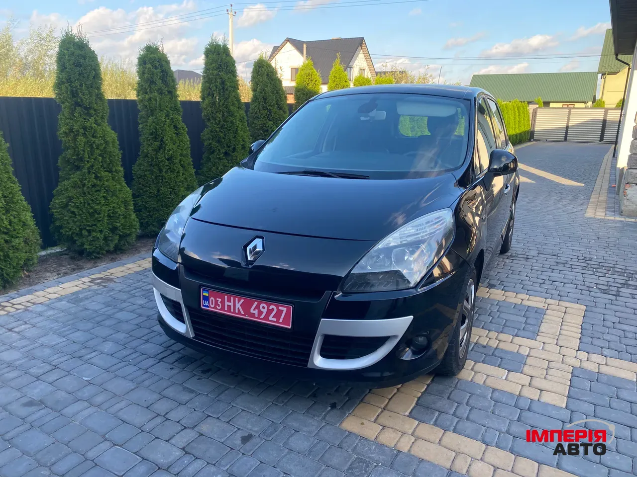 Renault Scenic - фото 11