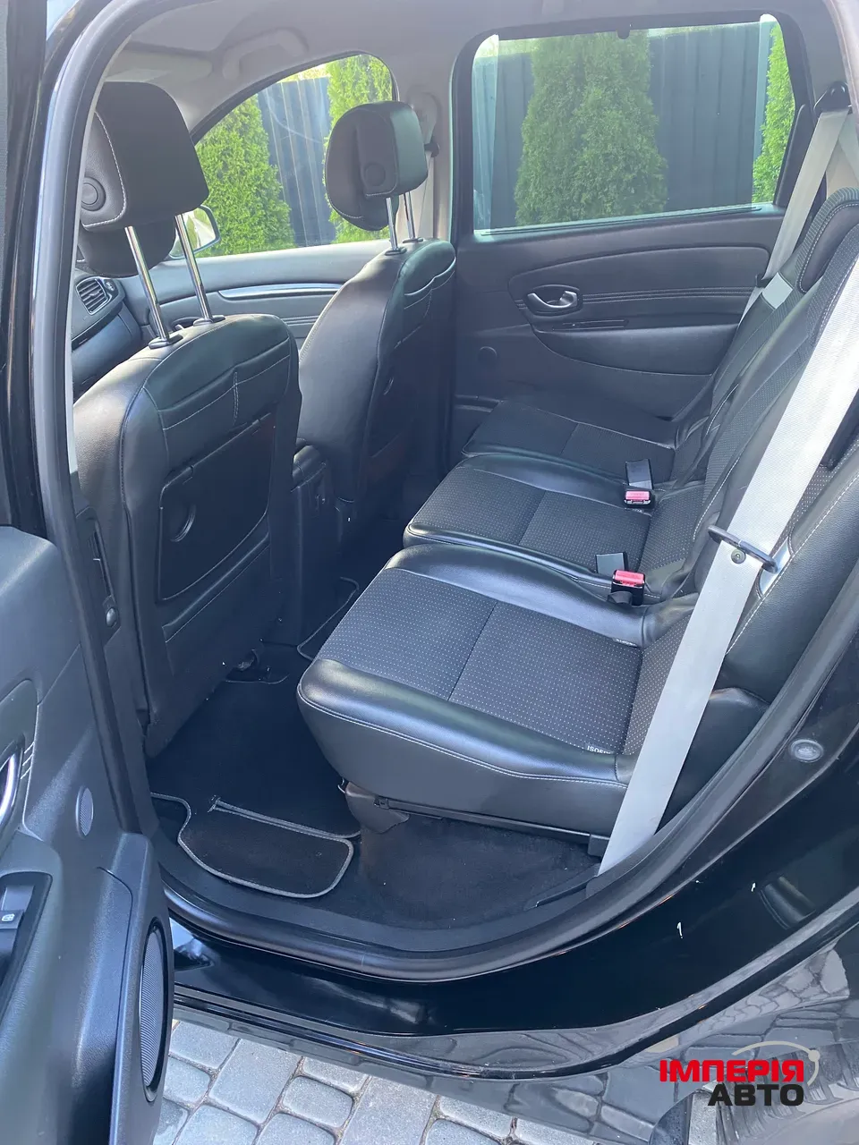 Renault Scenic - фото 34