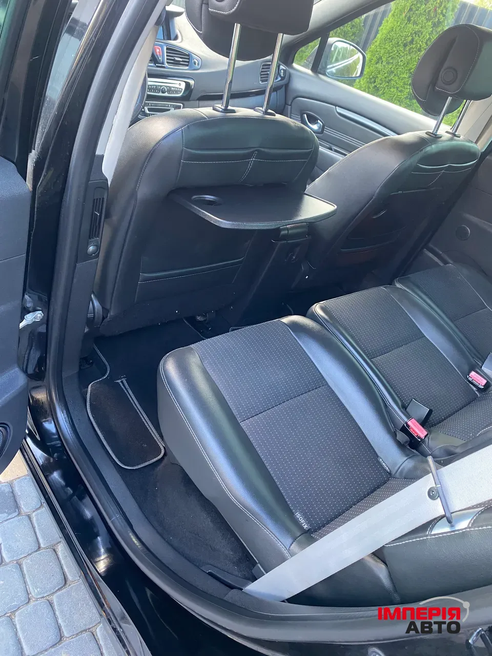 Renault Scenic - фото 32