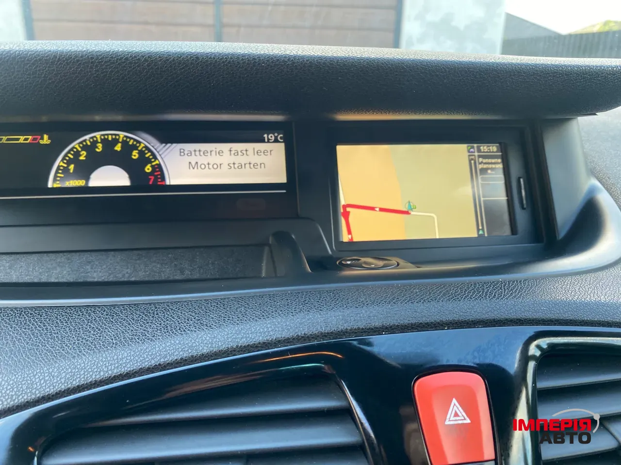 Renault Scenic - фото 31