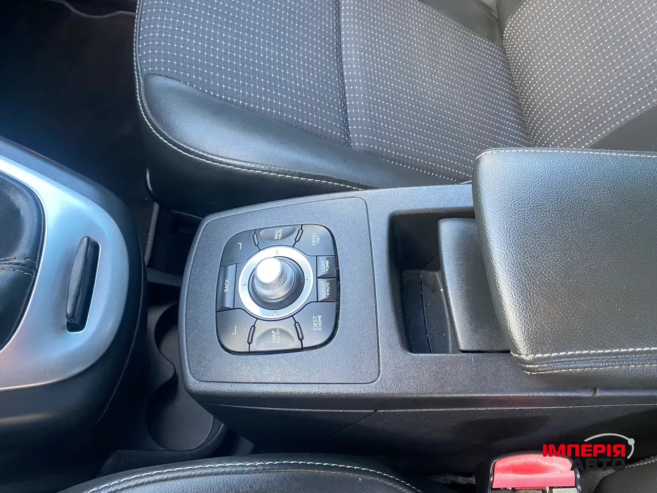 Renault Scenic - фото 24