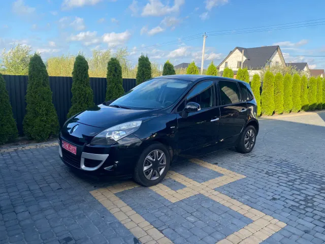 Renault Scenic - фото 1