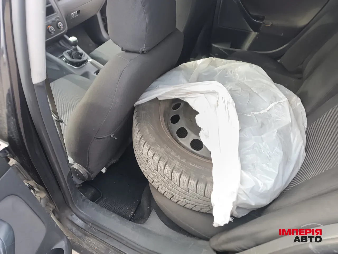 Volkswagen Jetta - фото 9