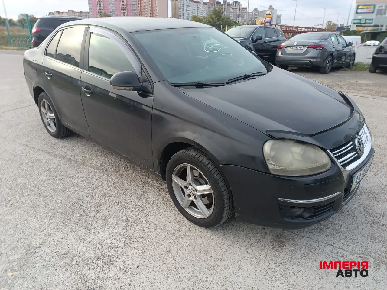 Volkswagen Jetta - фото 1