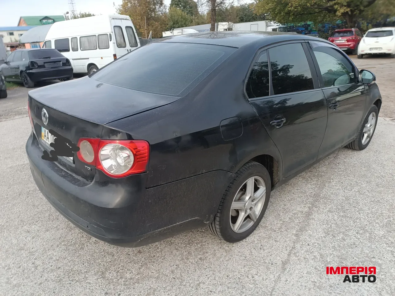 Volkswagen Jetta - фото 6