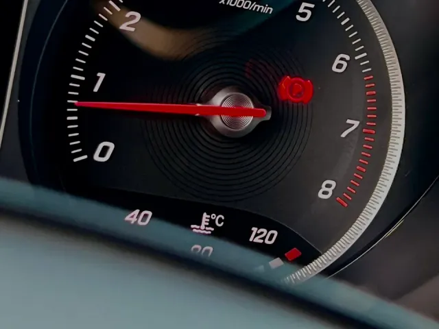 Mercedes-Benz GLC - фото 5