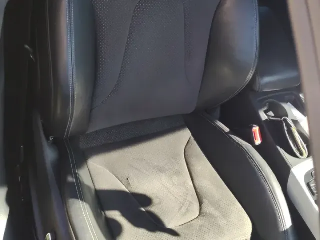 Audi A4 - фото 2