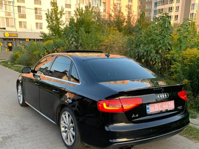 Audi A4 - фото 4