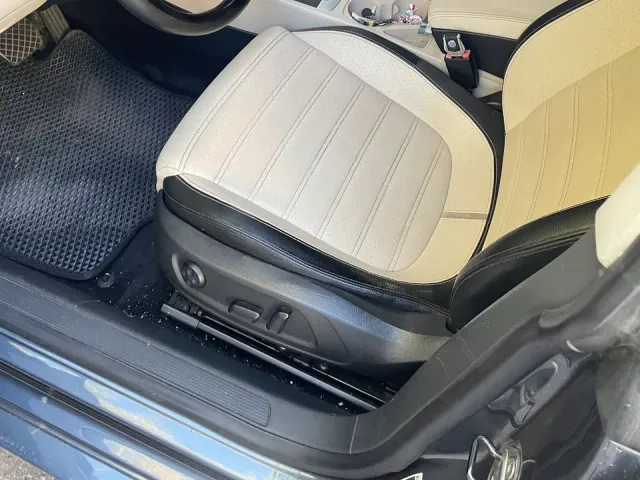 Volkswagen Passat CC - фото 4