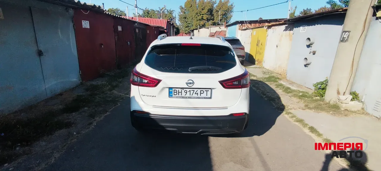 Nissan Qashqai - фото 2