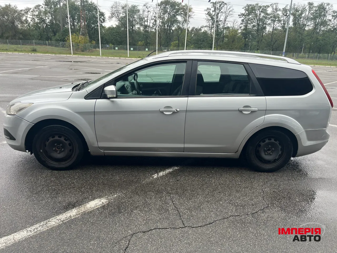 Ford Focus - фото 7