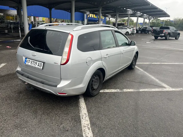 Ford Focus - фото 3