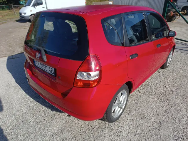 Honda Jazz - фото 3