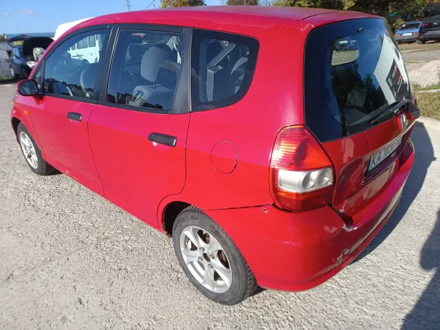Honda Jazz - фото 2