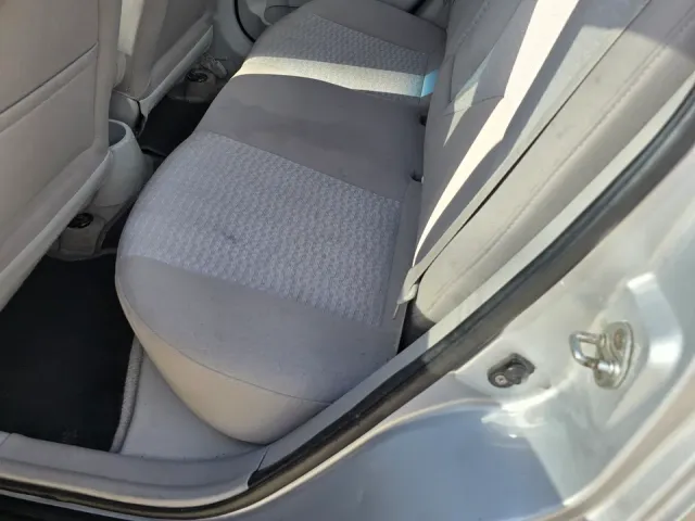Hyundai Accent - фото 2