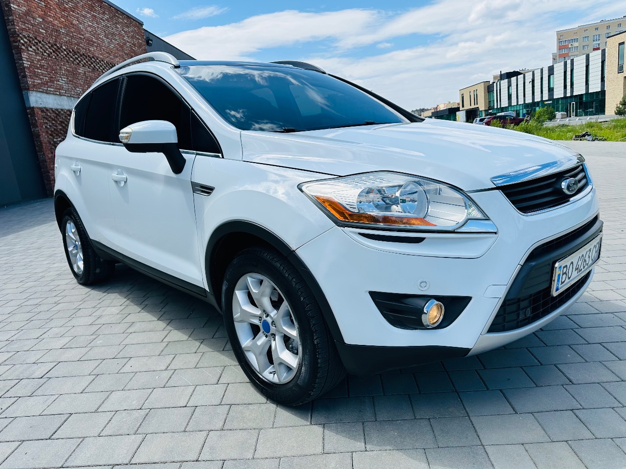 Ford Kuga - фото 11