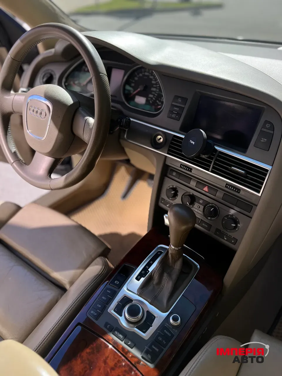 Audi A6 - фото 20