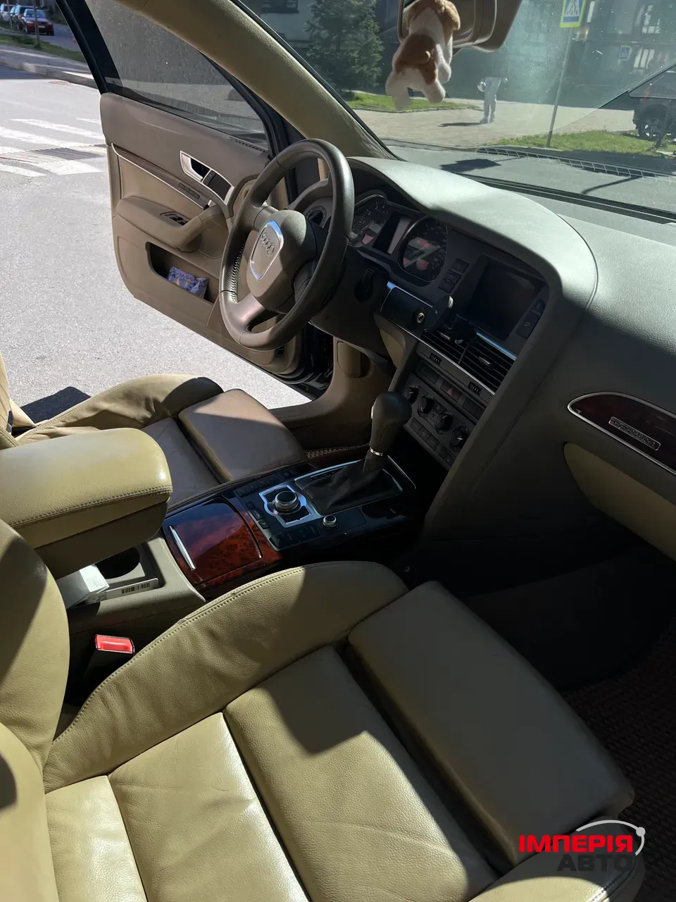 Audi A6 - фото 14