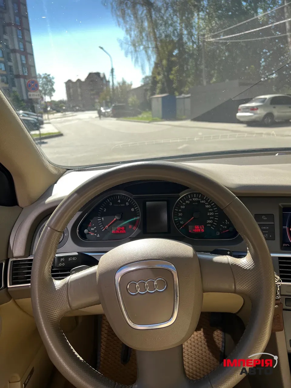 Audi A6 - фото 13