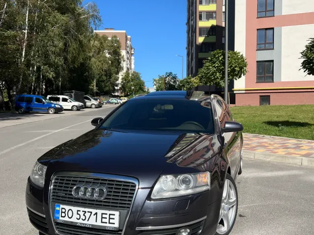 Audi A6 - фото 1