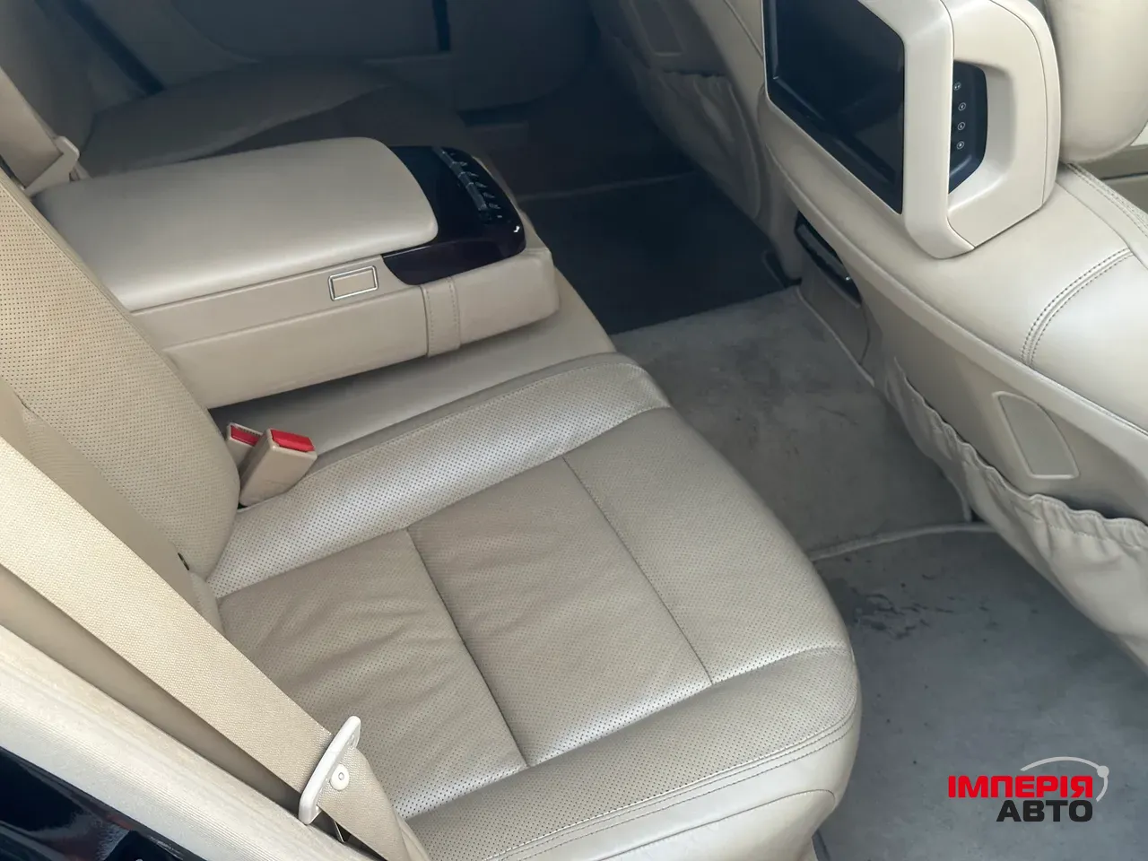 Mercedes-Benz S-Класс - фото 8