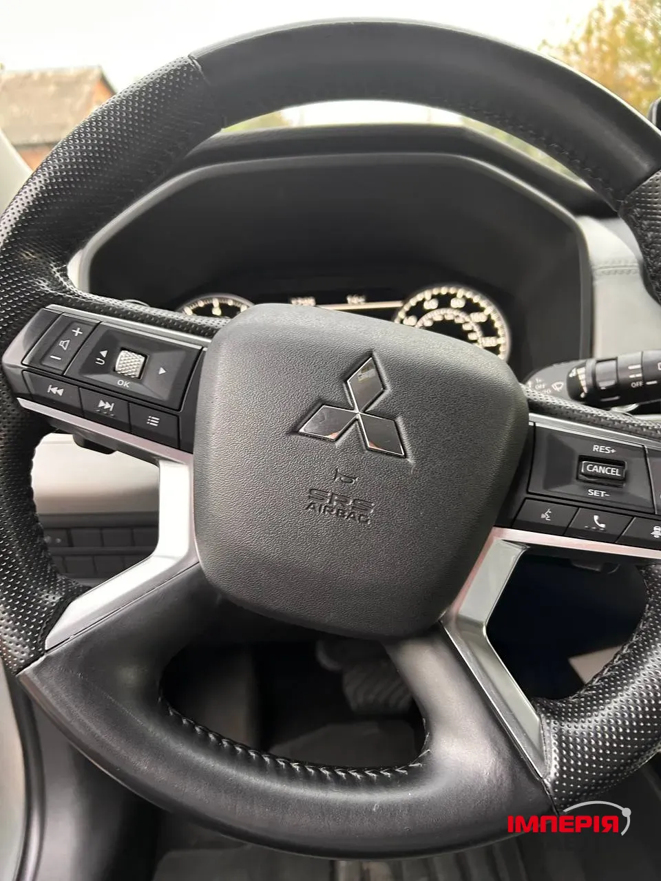 Mitsubishi Outlander - фото 25